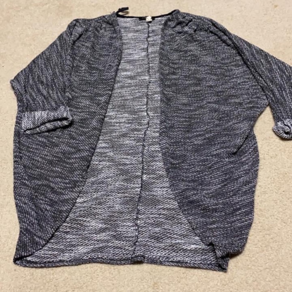 gray/black cardigan